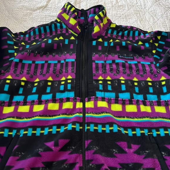 An Awesome Mountain Print Fleece Jacket from Columbia, Oversized Men’s M. - Picture 2 of 15